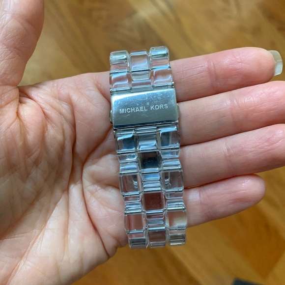 Michael Kors watch - Picture 4 of 6